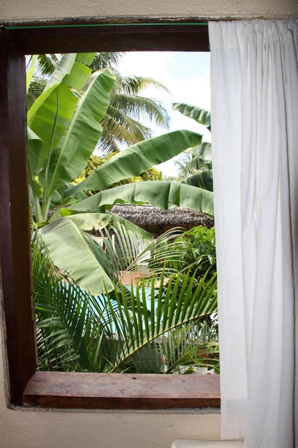 Les Bungalows D'Ambonara Hell-Ville Room photo
